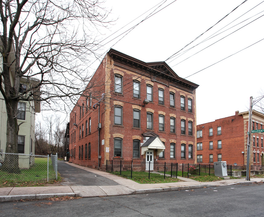 32 Sanford St in Hartford, CT - Building Photo