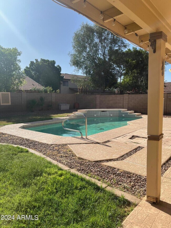 16188 N 157th Ave in Surprise, AZ - Building Photo - Building Photo