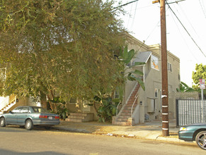 1200 N Gower St in Los Angeles, CA - Building Photo - Building Photo