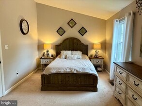 1091 Smartts Ln NE in Leesburg, VA - Building Photo - Building Photo