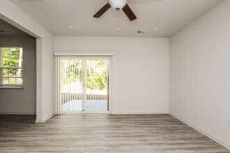 6219 Woodland Cir in Charlotte, NC - Building Photo - Building Photo