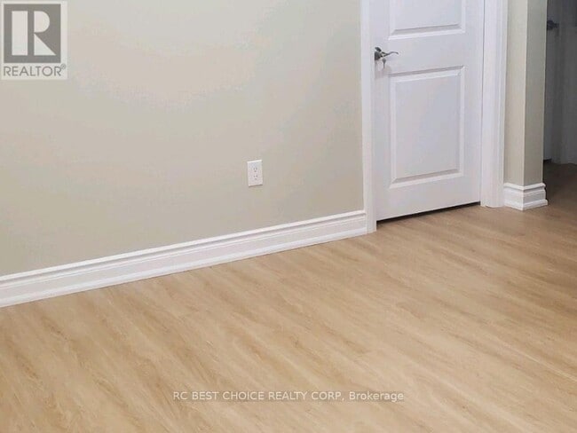 property at 3 Lockdare St