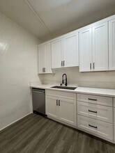 1516-1526 Hope St in Los Angeles, CA - Building Photo - Interior Photo