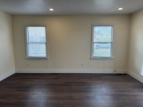 1905 36th St in Lubbock, TX - Building Photo - Building Photo