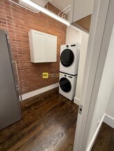 190 High St, Unit 5 in Boston, MA - Foto de edificio - Building Photo