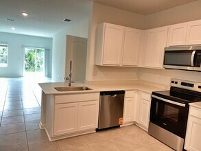 84 Playa De Luna Ln in St. Augustine, FL - Building Photo - Building Photo