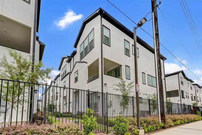 property at 2716G Grand Fountains Dr