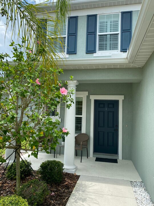 10909 Shade Tree Cv in Parrish, FL - Building Photo