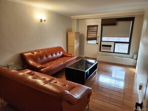 61-15 98th St in Queens, NY - Building Photo - Building Photo