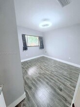 8517 NW 9th Pl in Plantation, FL - Building Photo - Building Photo