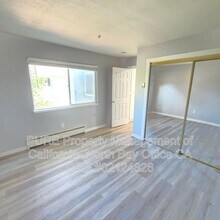 900 Civic Center Dr in Rohnert Park, CA - Building Photo - Building Photo