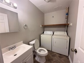 5833 Aftonshire Dr in Fayetteville, NC - Building Photo - Building Photo