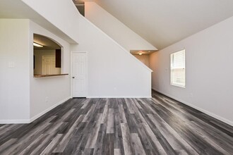10939 Myrtle Oak St in Houston, TX - Foto de edificio - Building Photo