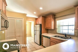 913 Redwood St in Daytona Beach, FL - Building Photo - Building Photo