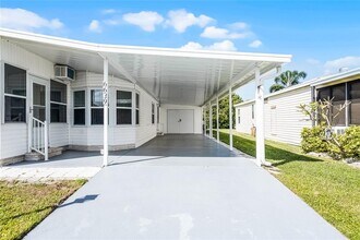 6639 Westchester Dr NE in Winter Haven, FL - Building Photo - Building Photo