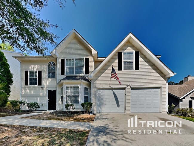 property at 5431 Sapphire Cir