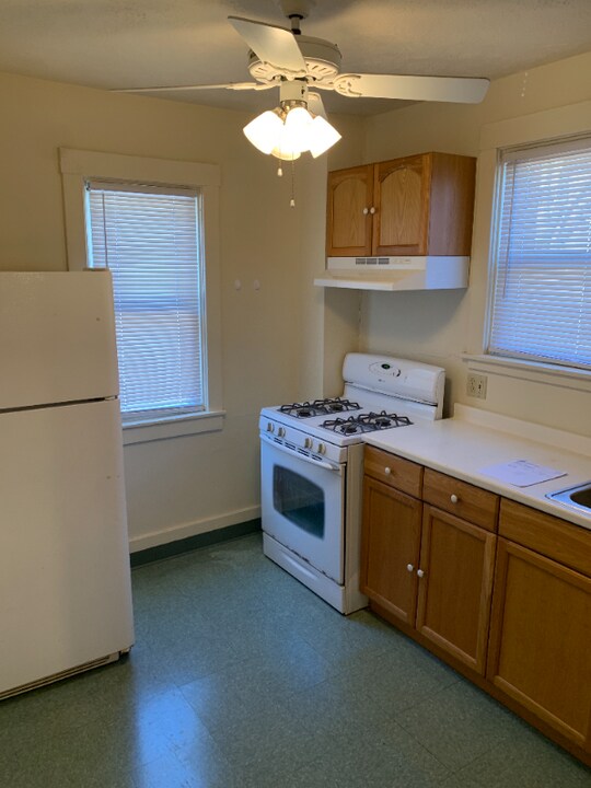 2916 Clemont Ave in Brentwood, PA - Building Photo