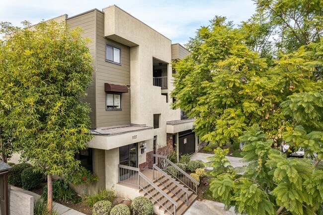 1127 Winchester Ave in Glendale, CA - Building Photo - Building Photo