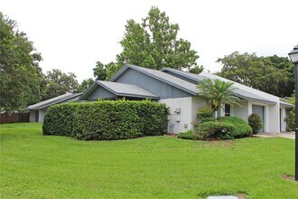 252 Granite Dr in Lakeland, FL - Building Photo - Building Photo