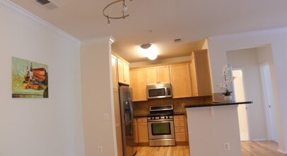 11750 Old Georgetown Rd, Unit 2318 in North Bethesda, MD - Foto de edificio - Building Photo