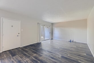 Aura at Midtown in Phoenix, AZ - Building Photo - Building Photo