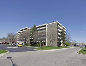 Teitel Jewish Apartments in Oak Park, MI - Building Photo - Building Photo