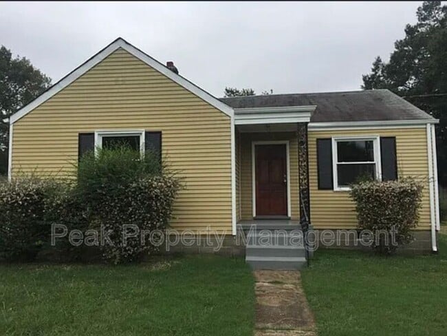 property at 208 Marlin Dr