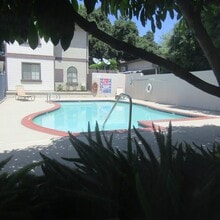 800 E Rte 66, Unit 25 in Glendora, CA - Building Photo - Building Photo