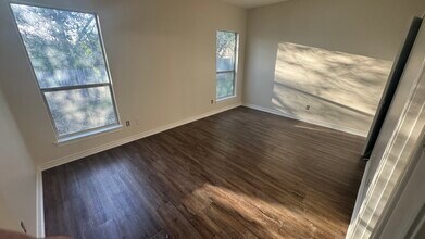 19516 FM 2493 in Flint, TX - Building Photo - Building Photo