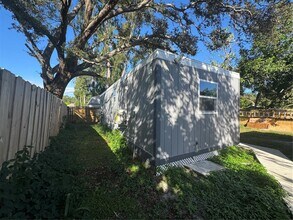 5504 60th Way N in St. Petersburg, FL - Building Photo - Building Photo