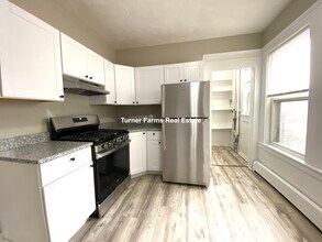 6 Bowdoin Park, Unit 1 in Boston, MA - Foto de edificio - Building Photo