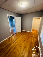 5128 W Henderson St in Chicago, IL - Building Photo - Building Photo