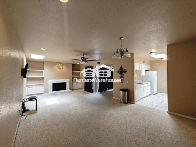 9809 Richmond Ave. in Houston, TX - Building Photo - Building Photo