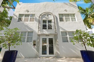 1550 Drexel Ave in Miami Beach, FL - Building Photo - Building Photo