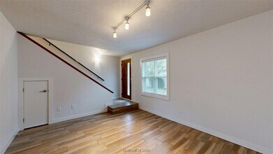 507 Boyett St in College Station, TX - Building Photo - Building Photo
