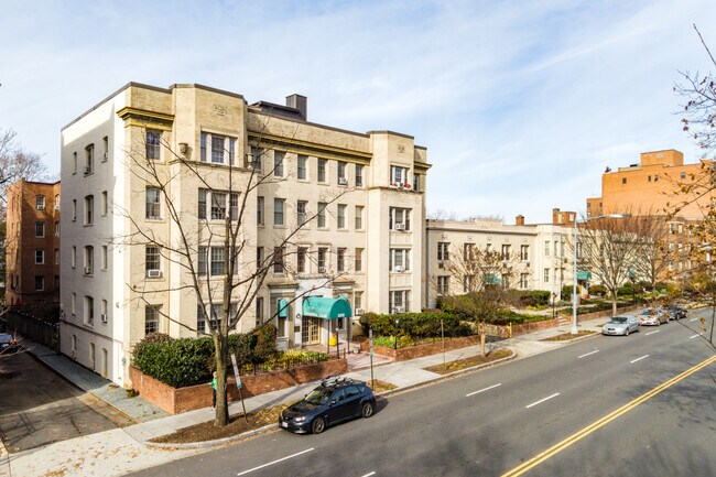3022-3026 Wisconsin Ave NW