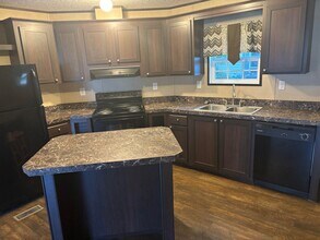 516 Oak Ave in Murrells Inlet, SC - Building Photo - Building Photo