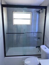 17150 NE 23rd Ave in North Miami Beach, FL - Building Photo - Building Photo