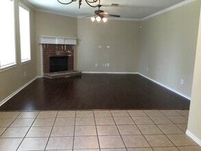 13149 Cowper Dr in Frisco, TX - Foto de edificio - Building Photo