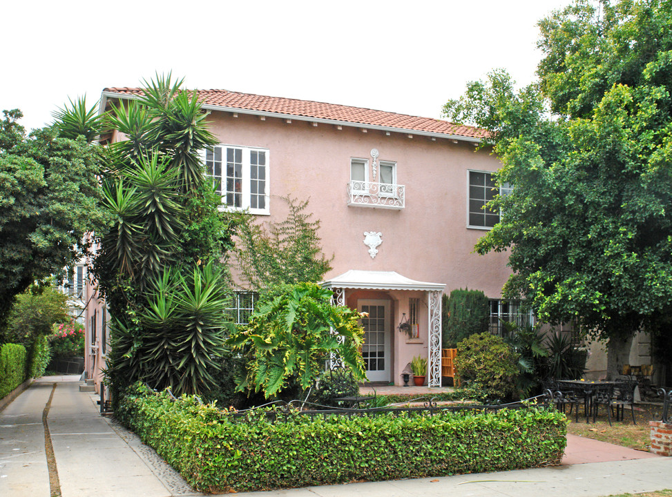 227 S Gale Dr in Beverly Hills, CA - Building Photo