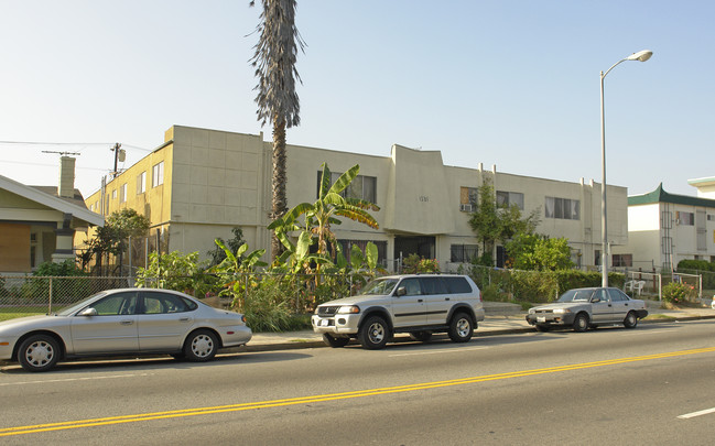 1531 S Arlington Ave in Los Angeles, CA - Building Photo - Building Photo