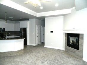 203 Northwest Granite Avenue in Cache, OK - Building Photo - Building Photo