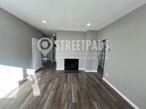 50 Evergreen St in Boston, MA - Building Photo - Building Photo