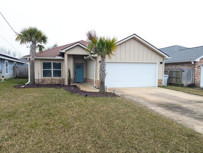 property at 1880 Presidio St