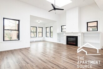 1426 W Jonquil Terrace, Unit 2 in Chicago, IL - Building Photo - Building Photo