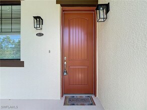 15098 Palmer Lake Cir in Naples, FL - Foto de edificio - Building Photo