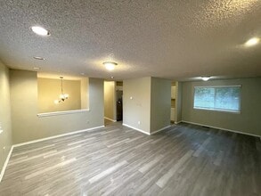 2605 SW 323rd St in Federal Way, WA - Building Photo - Building Photo