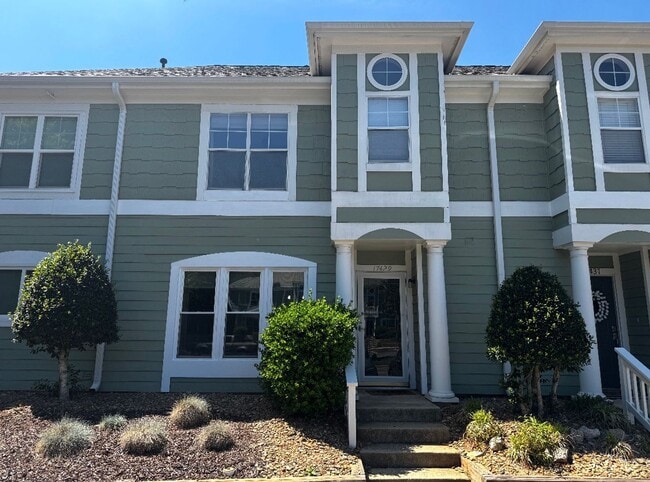 17429 Tuscany Ln in Cornelius, NC - Building Photo - Building Photo
