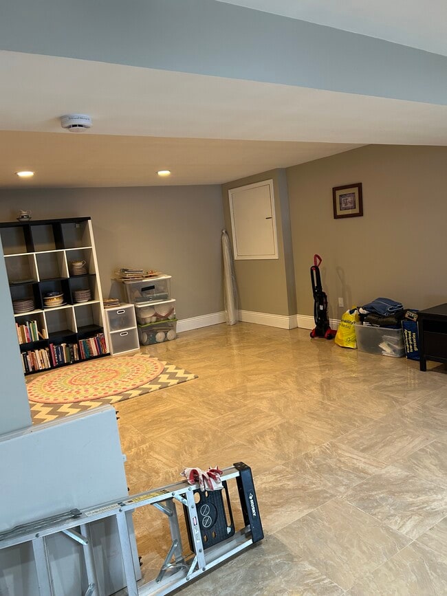 1639 Winding Waye Ln, Unit Garden apartment in Silver Spring, MD - Foto de edificio - Building Photo