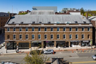 Wellmont III Condominiums in Montclair, NJ - Building Photo - Building Photo